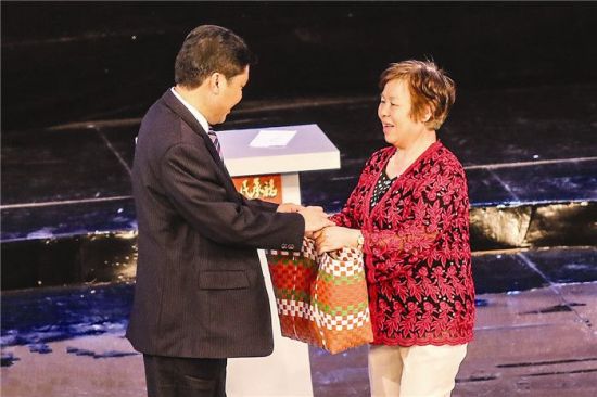 һλ�����������������������ΰ������һ��������ϣ�����ս����������⡣�ϲ��籨���� ������ һλ�����������������������ΰ������һ��������ϣ�����ս����������⡣�ϲ��籨���� ������